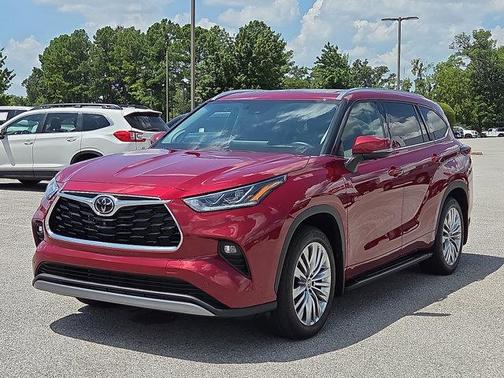 2024 Toyota Highlander Platinum
