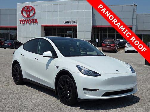 2023 Tesla Model Y Long Range Dual Motor All-Wheel Drive