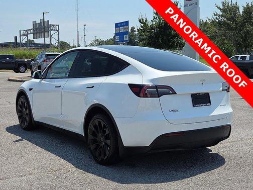 2023 Tesla Model Y Long Range Dual Motor All-Wheel Drive