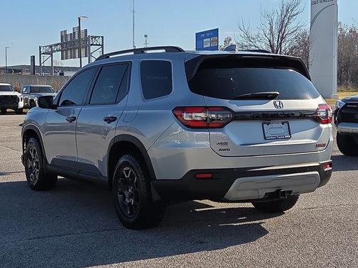 2024 Honda Pilot TrailSport