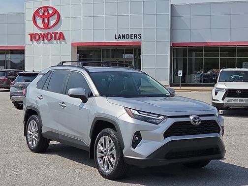 2024 Toyota RAV4 XLE Premium