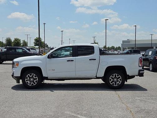 2022 GMC Canyon Base