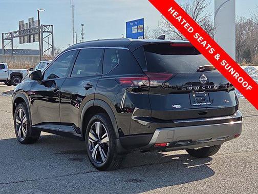 2024 Nissan Rogue SL