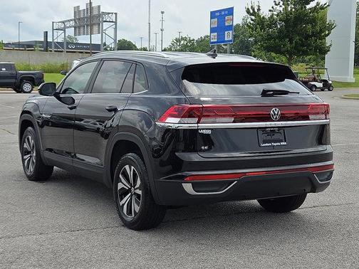 2024 Volkswagen Atlas Cross Sport 2.0T SE