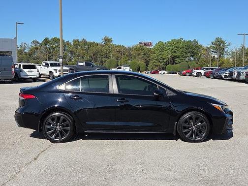 2023 Toyota Corolla SE