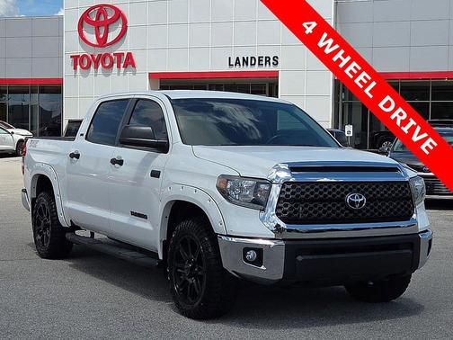 Super White 2020 Toyota Tundra SR5