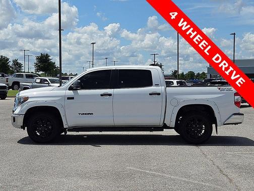 Super White 2020 Toyota Tundra SR5