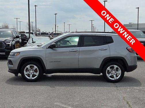 Baltic Gray Metallic Clearcoat 2024 Jeep Compass Latitude