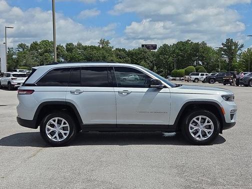 2022 Jeep Grand Cherokee Limited X
