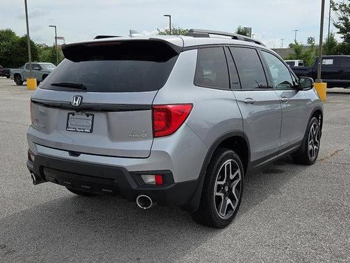 2022 Honda Passport AWD Elite