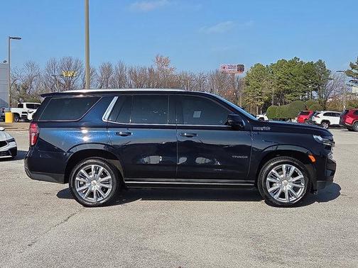 2023 Chevrolet Tahoe 4WD High Country