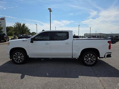 2022 Chevrolet Silverado 1500 RST