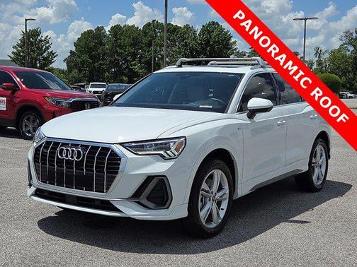 2022 Audi Q3 45 S line Premium Plus
