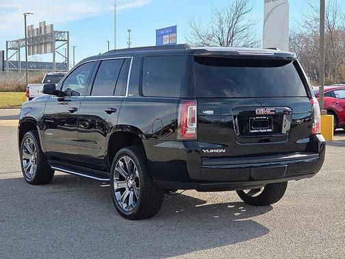 2020 GMC Yukon SLT
