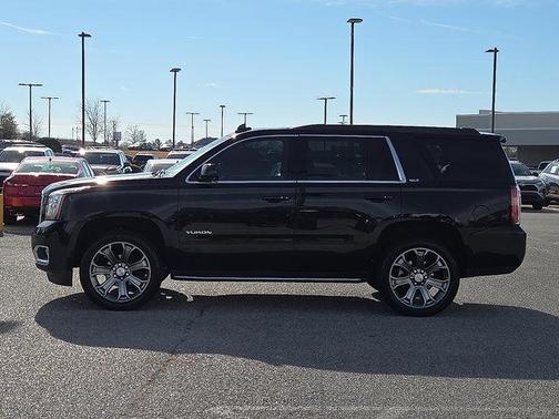 2020 GMC Yukon SLT