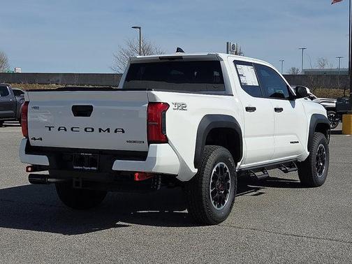 2026 Toyota Tacoma Hybrid TRD Off Road