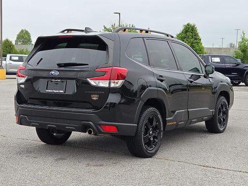 Crystal Black Silica 2024 Subaru Forester Wilderness