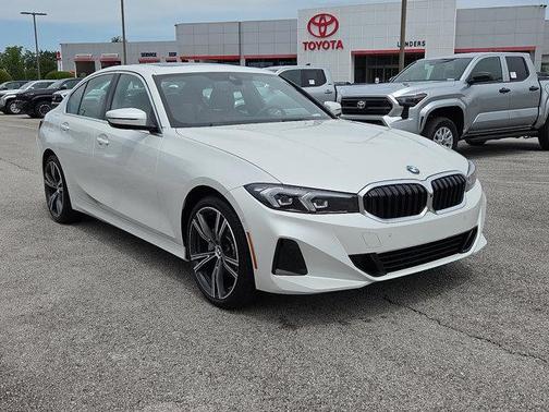 2024 BMW 330 i