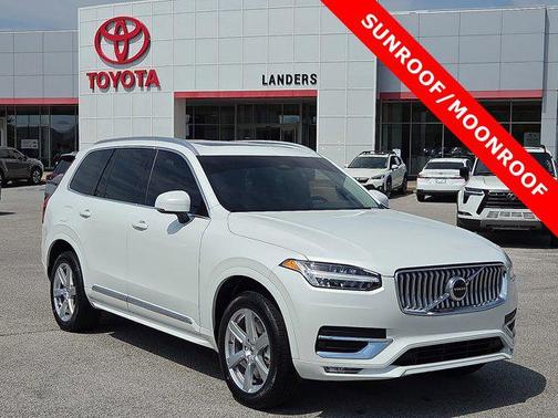 2024 Volvo XC90 B5 Core Bright Theme