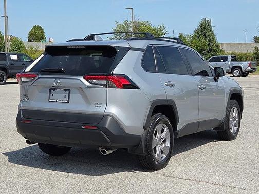 2023 Toyota RAV4 XLE