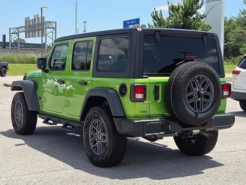 Mojito Clearcoat 2025 Jeep Wrangler Sport S