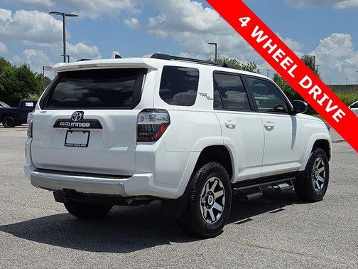 2022 Toyota 4Runner TRD Off Road