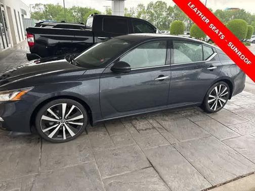 2020 Nissan Altima 2.5 Platinum
