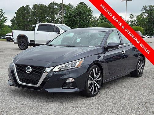 2020 Nissan Altima Platinum FWD