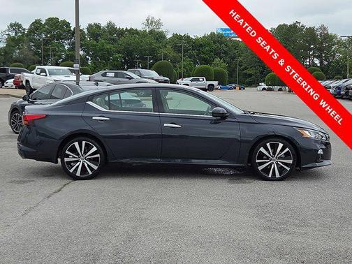 2020 Nissan Altima Platinum FWD