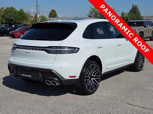 2025 Porsche Macan 4DR AWD