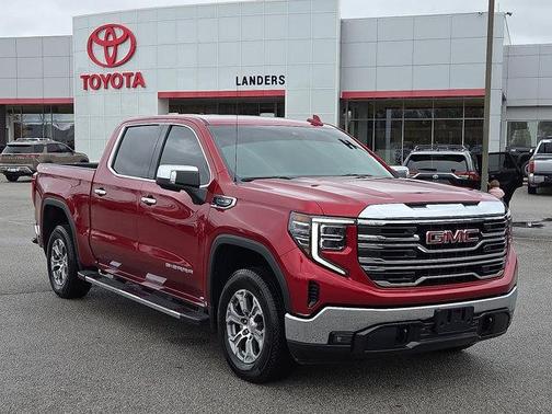 2024 GMC Sierra 1500 SLT