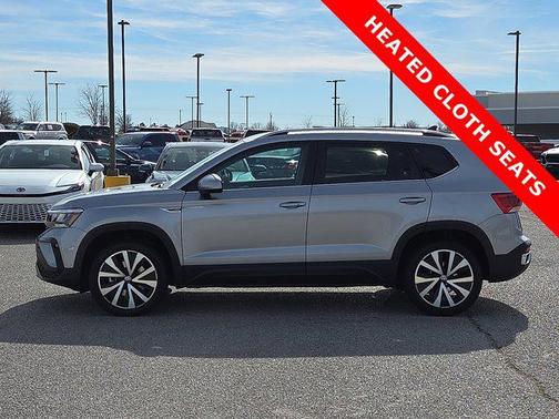 2024 Volkswagen Taos 1.5T SE