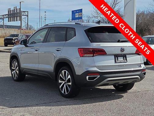 2024 Volkswagen Taos 1.5T SE
