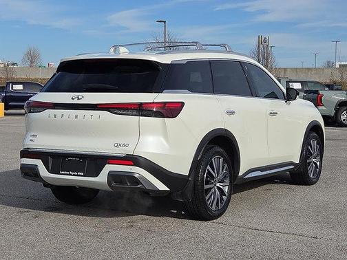 2023 INFINITI QX60 SENSORY