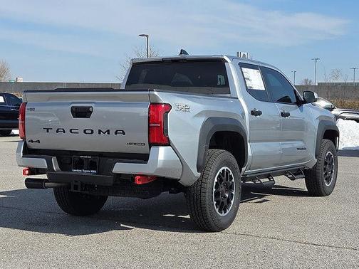 2026 Toyota Tacoma Hybrid TRD Off Road
