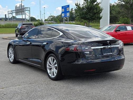 2016 Tesla Model S 70D