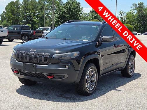 2020 Jeep Cherokee Trailhawk