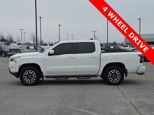 2024 Nissan Frontier SL