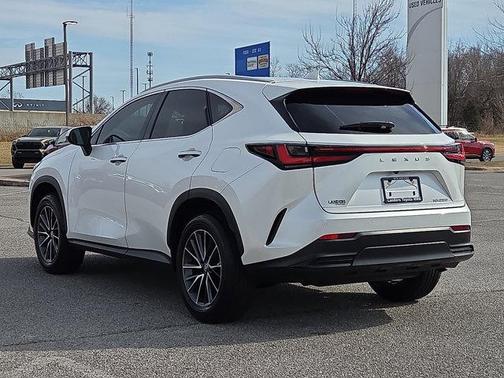 2025 Lexus NX 250 Premium
