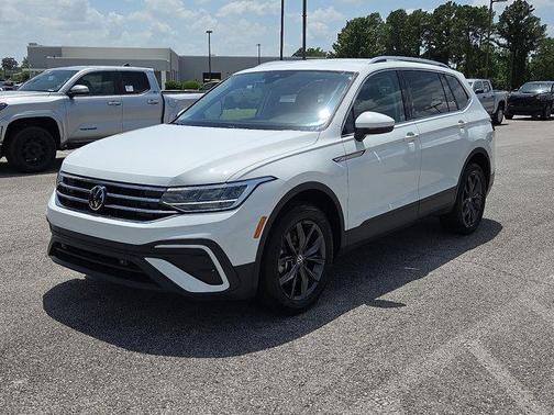 2024 Volkswagen Tiguan 2.0T Wolfsburg Edition