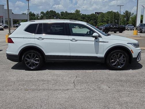 2024 Volkswagen Tiguan 2.0T Wolfsburg Edition