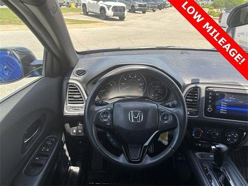 2022 Honda HR-V 2WD Sport