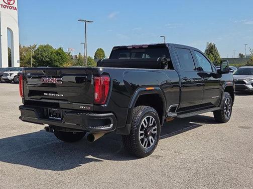 2023 GMC Sierra 2500 AT4