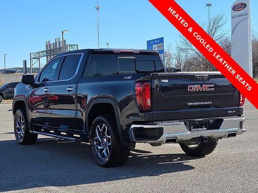 2023 GMC Sierra 1500 SLT