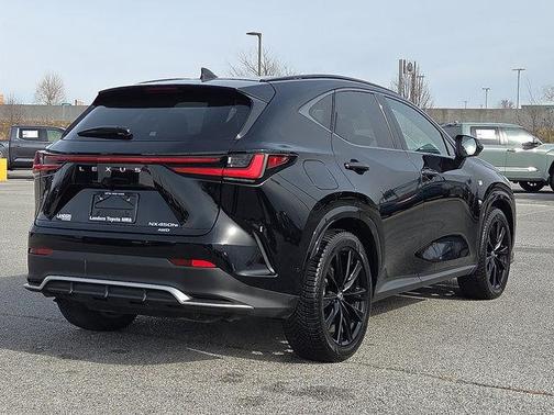 2025 Lexus NX 450h+ F SPORT Handling