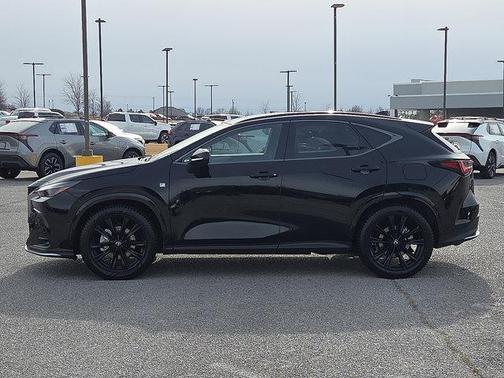 2025 Lexus NX 450h+ F SPORT Handling
