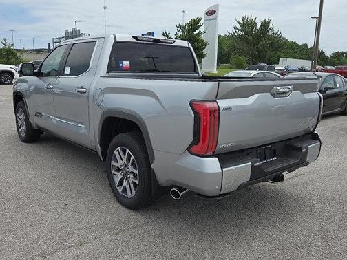 2025 Toyota Tundra Hybrid 1794 Edition