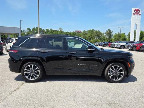 2023 Jeep Grand Cherokee Overland
