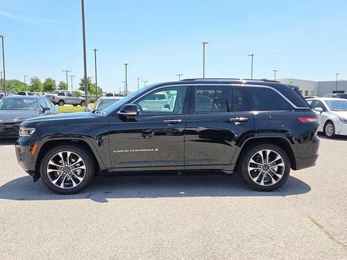 2023 Jeep Grand Cherokee Overland