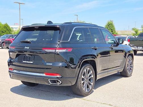 2023 Jeep Grand Cherokee Overland